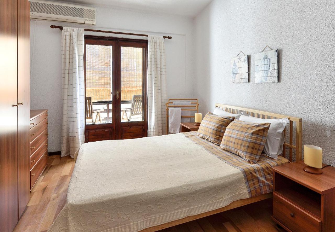 Avra Holiday home